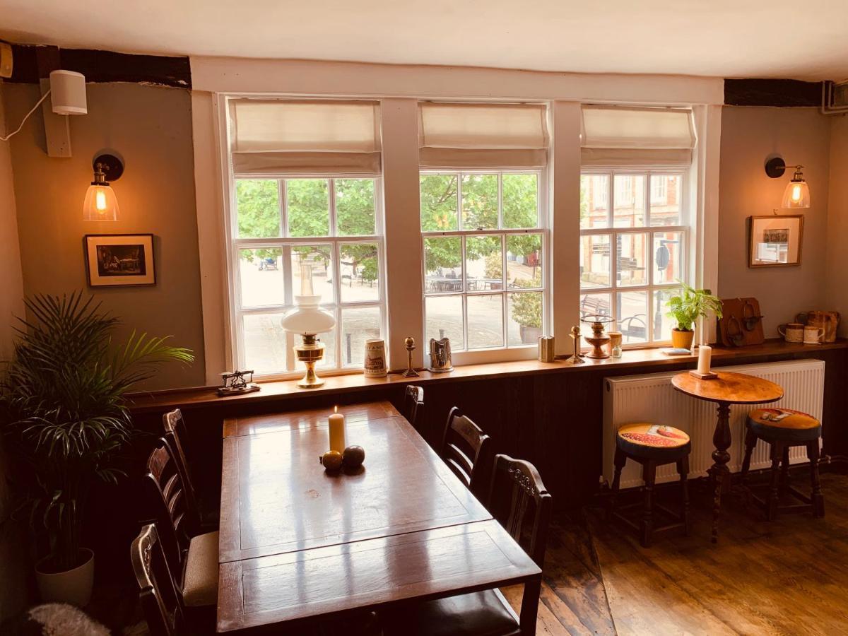 The Swan Inn Midhurst Eksteriør billede